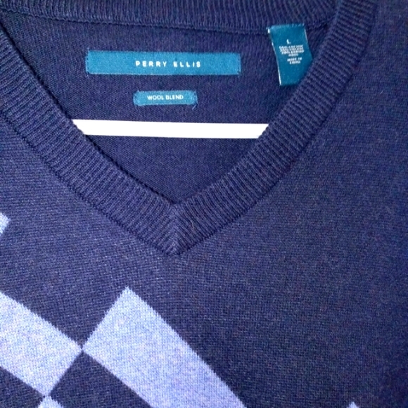 PERRY ELLIS Wool Blend Sweater - Picture 6 of 8
